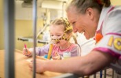 Giggle Doctor visits for children in hospital